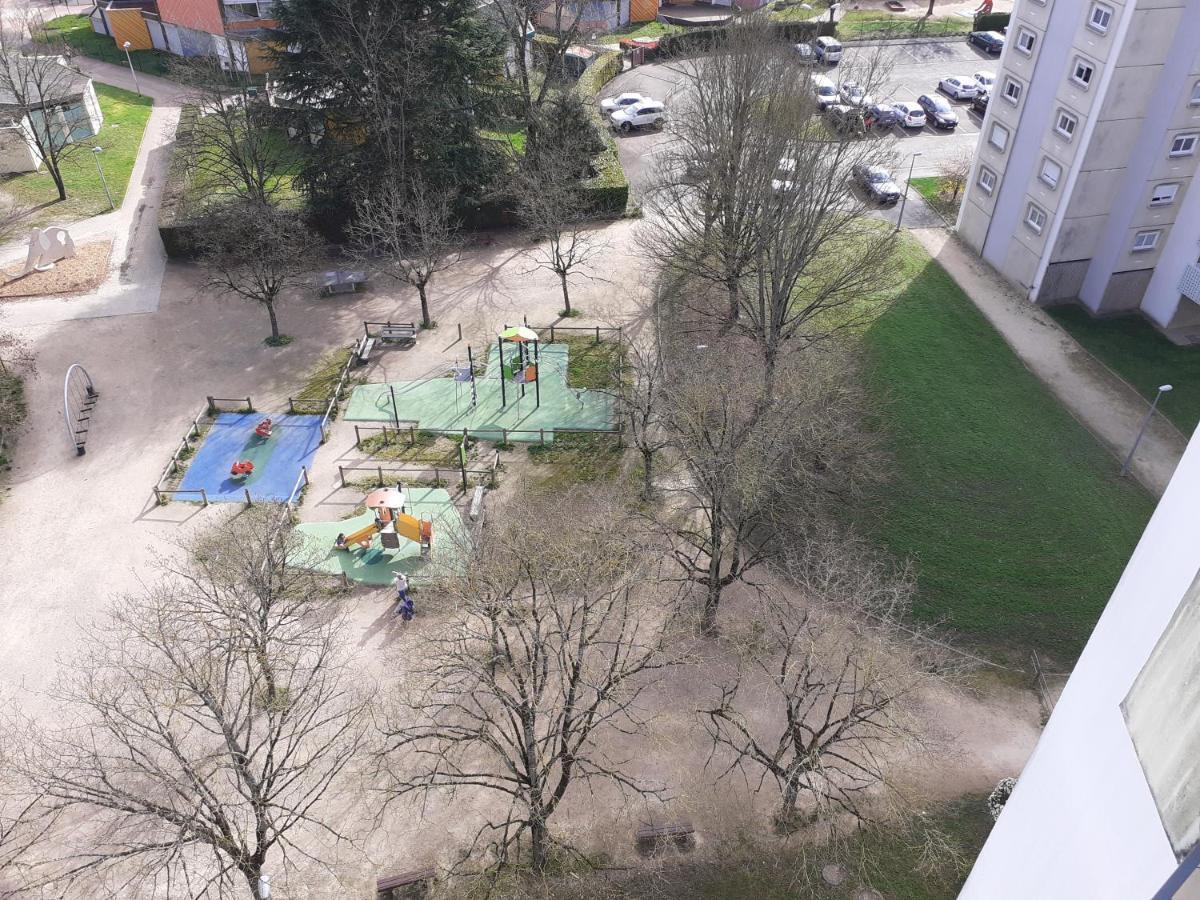L'éveil et la diversité Chalon-sur-Saône Extérieur photo